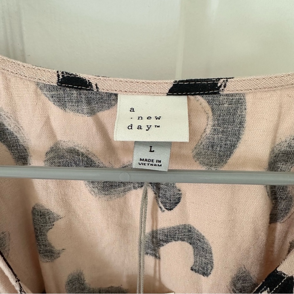 Target Cropped Top - Large - Picture 3 of 4